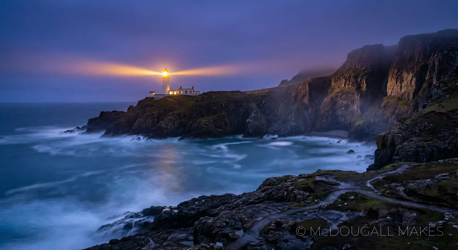 Neist Point|Skye|Lighthouse|Twilight|Blue Hour|Ocean|Long Exposure