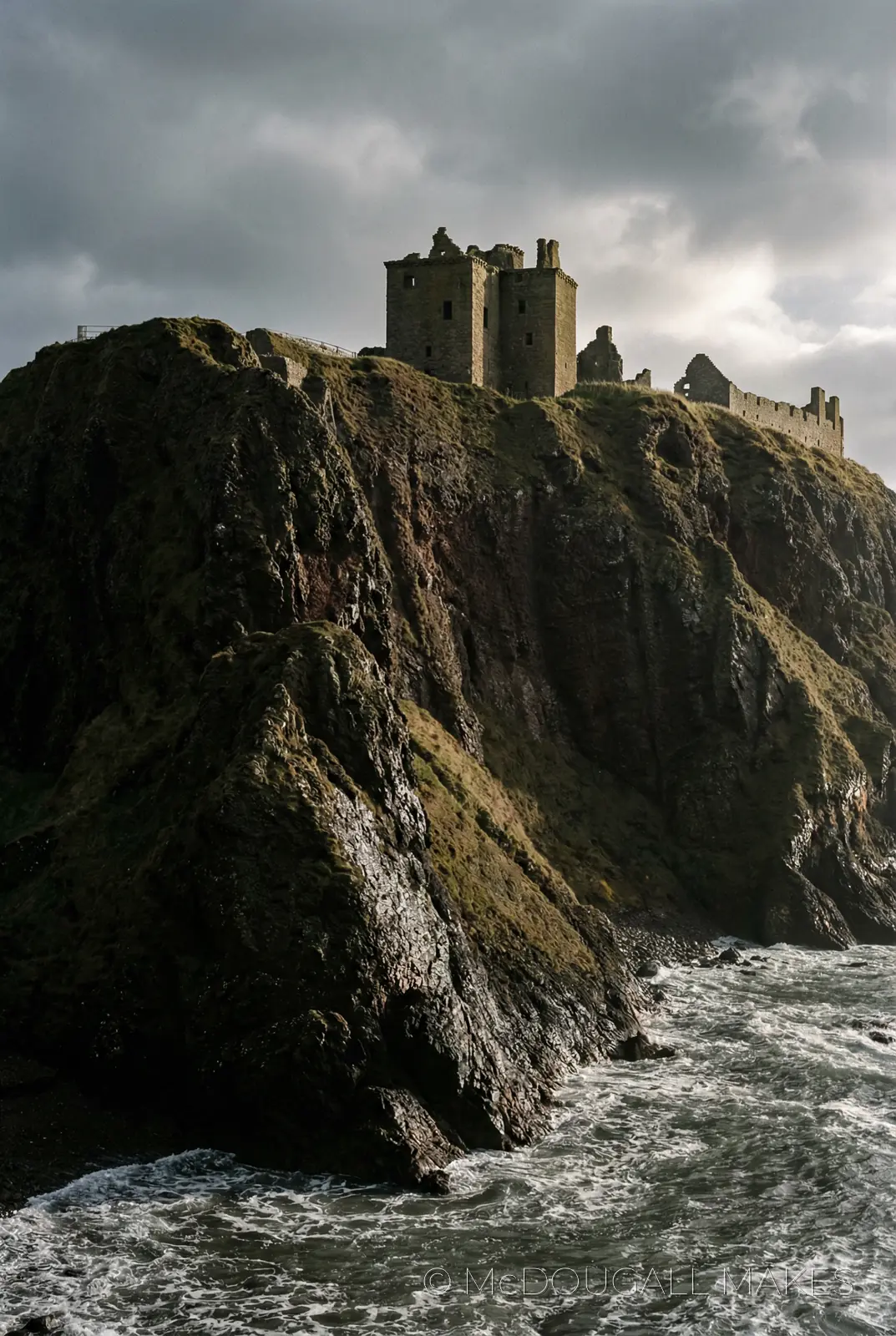 Dunnottar|Castle|Vertical|Scale|Cliffs|Rock|Ocean