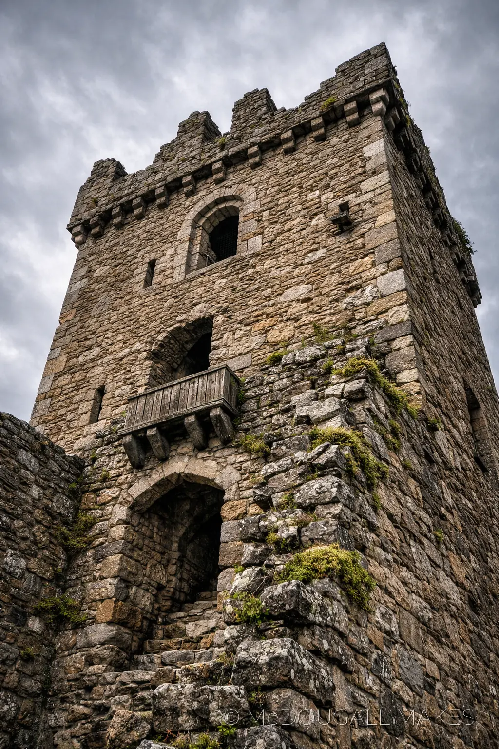 Urquhart Castle|Architecture|Vertical|Detail|Stone|Ruins